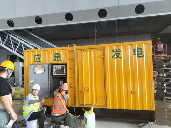胶州怎样判断空气滤清器是否需要更换？